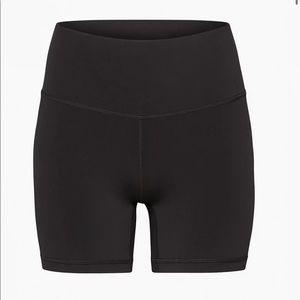 TnaBUTTER Atmosphere Hi-Rise 5" Short